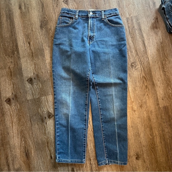 Levis 330 Classic Relaxed Tapered Jeans Womens Size 4 S - Picture 3 of 4